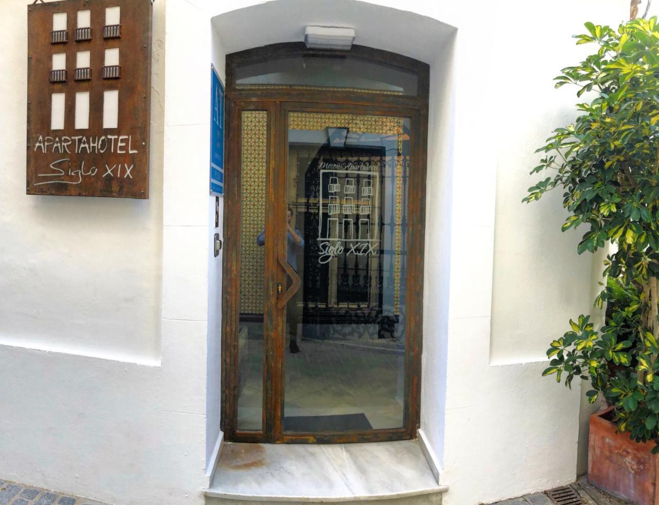 Apartahotel Siglo XIX Tarifa Eksteriør billede